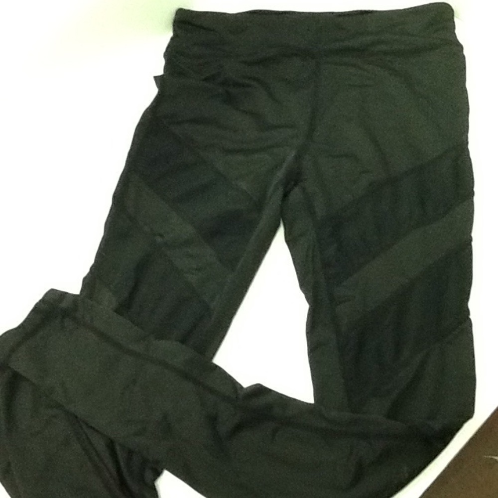 Black Thigh Cut Mesh Yoga Pants